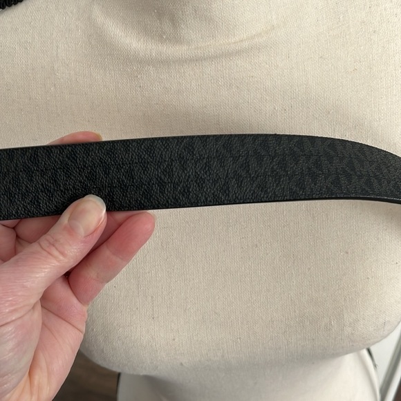 Michael Kors Reversible Leather Monogram Belt NWT - Picture 5 of 11